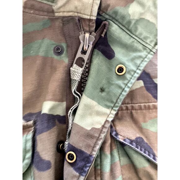 Vintage Military Jacket Army Mens Small Camouflage Coat Uniform Green - Picture 3 of 12